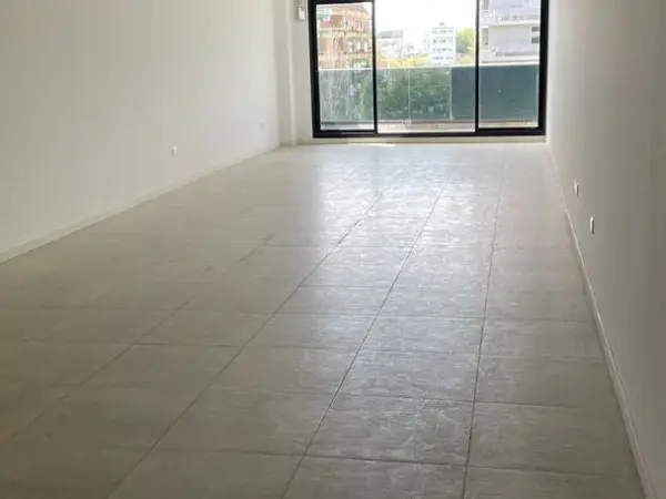 Oficina a estrenar de 76 m² al este con balcón en Belgrano — foto 1